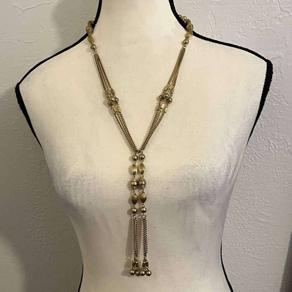 Chic Gold Beaded Necklace